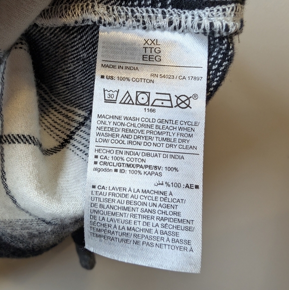 Old Navy The Boyfriend Shirt Black White Cotton Flannel Plaid Top Women's XXL - Picture 7 of 9